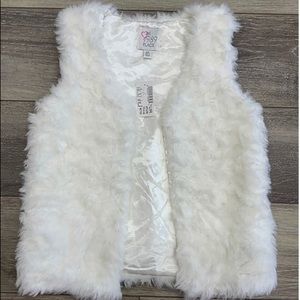 CHILDREN’S PLACE Faux Fur Vest NWT